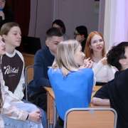 Неделя наук в МЛШ продолжается: интеллектуальные соревнования «Game Club» выявляют эрудитов и знатоков
