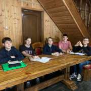 Ученики Международной лингвистической школы успешно сыграли математические бои на математическом турнире Европы