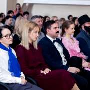 «Вишневый сад» на сцене МЛШ: ученики 11 классов играют самую известную пьесу Чехова 