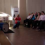 Поздравление директора МЛШ с Международным женским днем