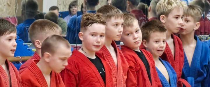 Ученики Международной лингвистической школы продолжают удерживать пьедестал почета в дзюдо, самбо, горных лыжам, фигурном катании, спортивных танцах и волейболе 