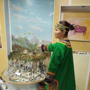 Ученики 10В класса Международной лингвистической школы на весенних каникулах побывали с  экскурсией в знаменитом поселке Хабаровского края Сикачи Алян 