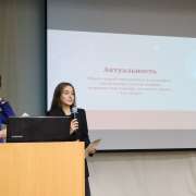 От финансовых пирамид до квадратичной функции и квадратного уравнения: ученики 10 классов МЛШ защищают исследовательские проекты   