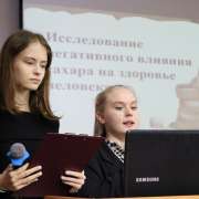 От финансовых пирамид до квадратичной функции и квадратного уравнения: ученики 10 классов МЛШ защищают исследовательские проекты   