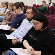 От финансовых пирамид до квадратичной функции и квадратного уравнения: ученики 10 классов МЛШ защищают исследовательские проекты   