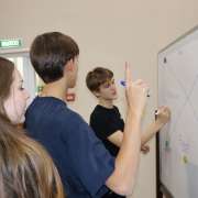 World Bank training: ученики 9-11 классов стали участниками тренинга перед участием в зимней сессии Модели ООН в ДВФУ 