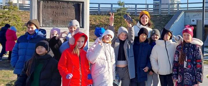 Арсеньев, человек и музей: ученики 2м1, 3м2 и 5м1 классов МЛШ познакомились с биографией великого исследователя и побывали в музее Института истории, археологии и этнографии народов Дальнего Востока 