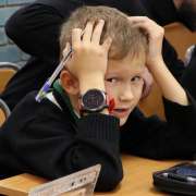 Ученики начальных классов МЛШ вместе с папами играют в квиз, посвященный Дню защитника Отечества 