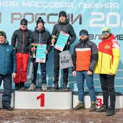 Ученик 10в класса МЛШ взял «серебро» на Всероссийских соревнованиях «Лыжня России», а ученик 6м2 класса улучшил свой результат в плавании    