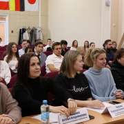 Ученики 10 классов МЛШ успешно защитили проекты, подготовленные в ходе деловой игры «Здравствуй, Приморский край!» 