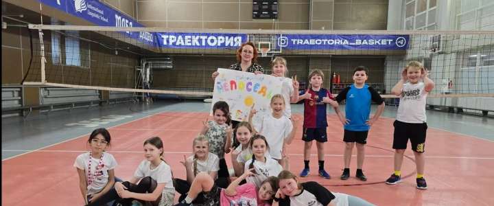 Ученики МЛШ отчаянно борются за победы на спортивных полях в ходе школьной спартакиады 
