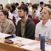 Мы узнали много нового о нашем городе: у учеников 7-8 классов МЛШ завершился проект «Historical Vladivostok. Districts and Names of Streets»