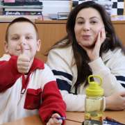 Ученицы начальных классов МЛШ вместе с мамами сыграли в квиз, посвященный Международному женскому дню