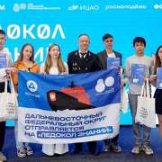 Ученица 8м1 класса МЛШ Полина Жданова стала единственной финалисткой из Приморья международного просветительского проекта «Ледокол знаний»