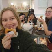 Ученица 10м класса МЛШ Ким Бом: я снова хочу вернуться в Санкт-Петербург. Образовательная поездка оставила яркие впечатления у иностранных учеников   