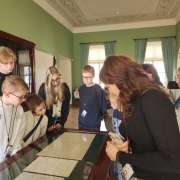 &laquo;Санкт-Петербург &mdash; потрясающий город!&raquo;: иностранные ученики МЛШ продолжают делиться впечатлениями об образовательной поездке